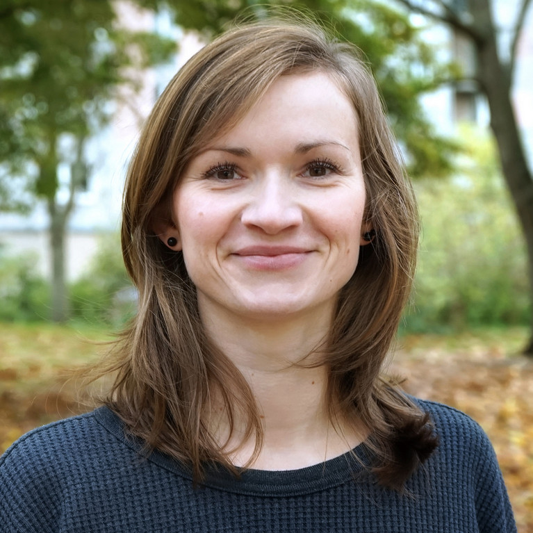 Portrait von Saskia Schmidt, Referentin Fortbildungen & Teilnehmende
